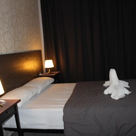 Bcn Condal Hostal バルセロナ エクステリア 写真