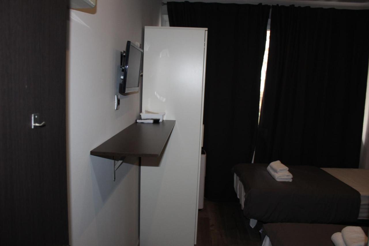 Bcn Condal Hostal バルセロナ エクステリア 写真