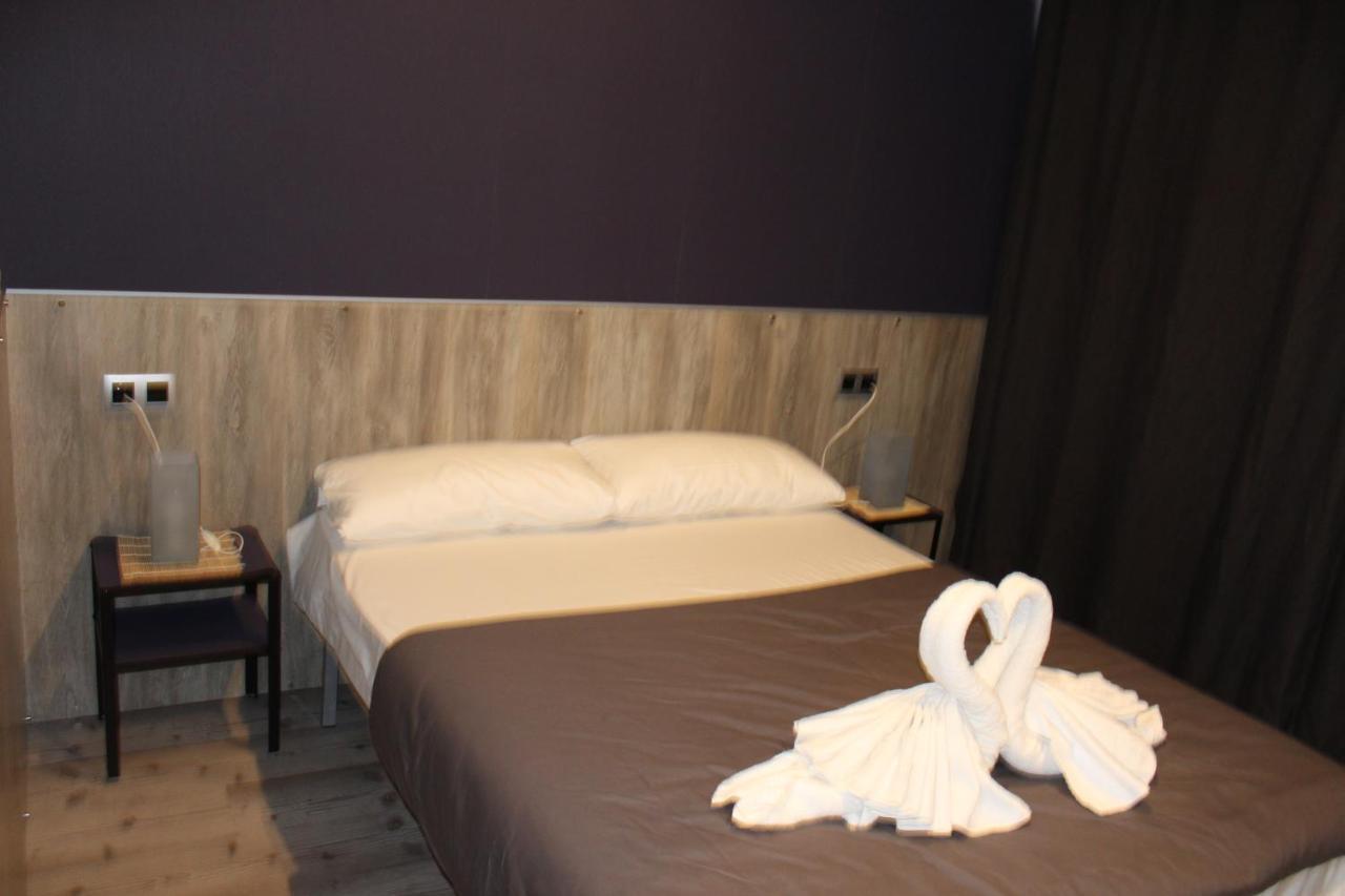 Bcn Condal Hostal バルセロナ エクステリア 写真