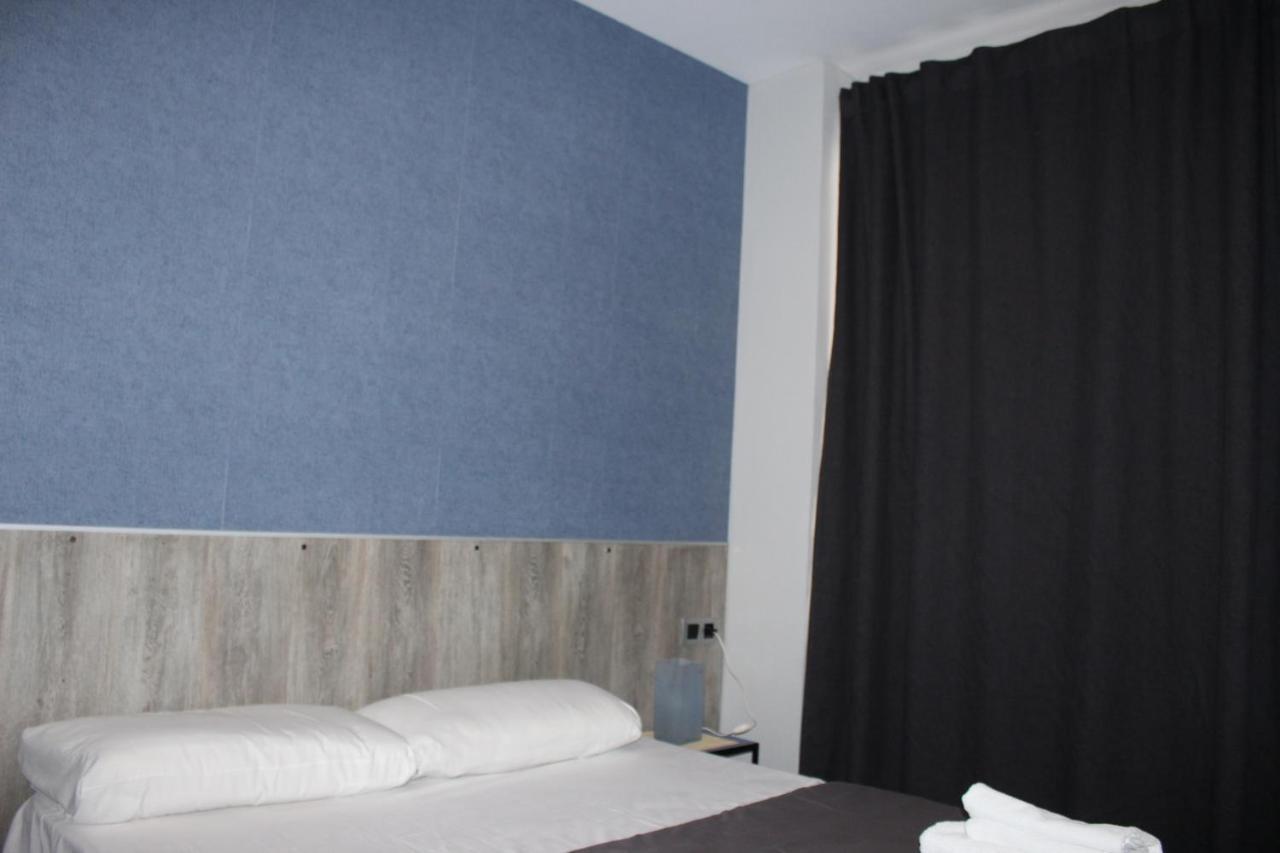 Bcn Condal Hostal バルセロナ エクステリア 写真