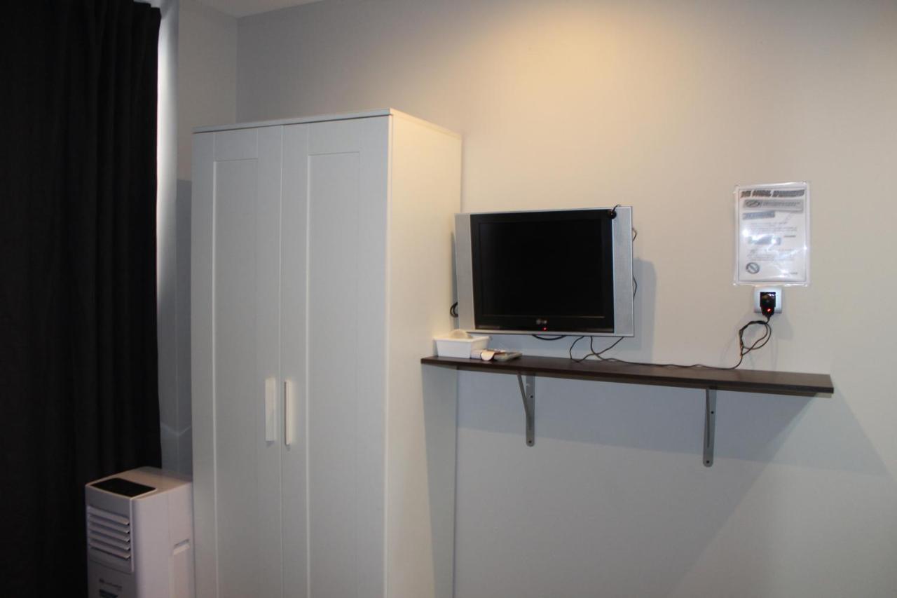 Bcn Condal Hostal バルセロナ エクステリア 写真